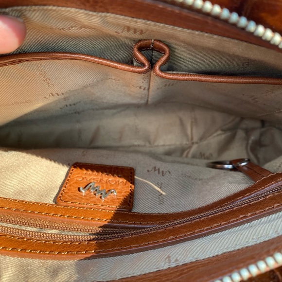 Monsac Brown Shoulder Bag - Picture 9 of 9